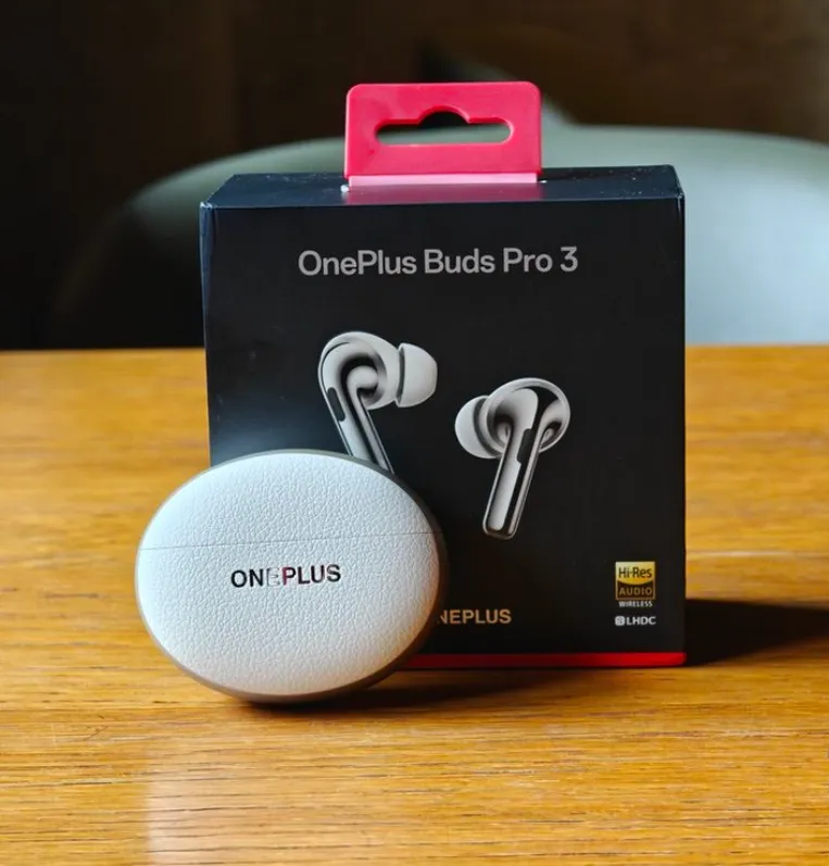 OnePlus Buds Pro 3